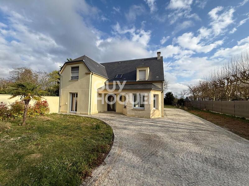 Maison - 181 m² - 7 pièces