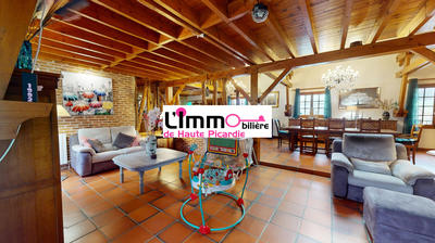 Maison - 265 m² - 8 pièces