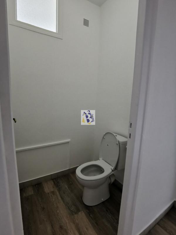 Appartement - 72 m² - 2 pièces