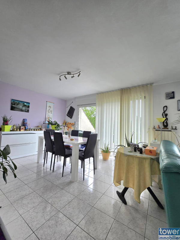 Maison - 160 m² - 9 pièces