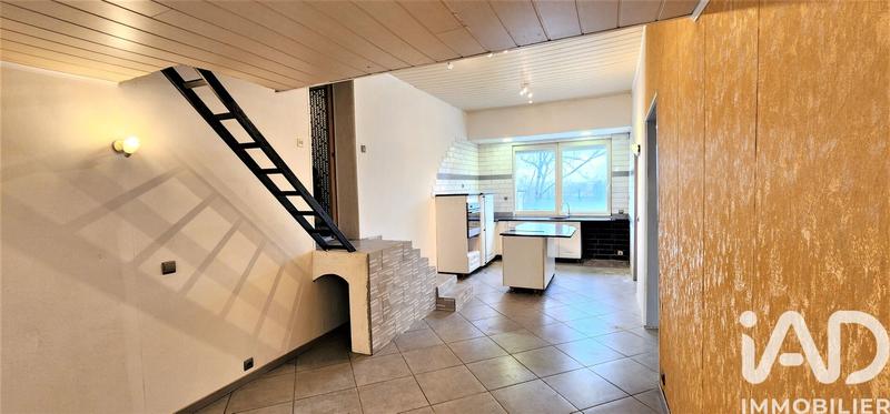 Appartement - 89 m² - 5 pièces