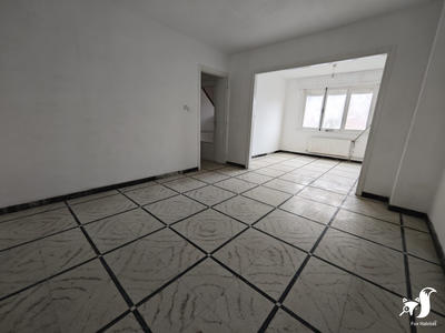 Maison - 77 m² - 4 pièces