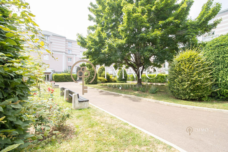 Appartement - 70 m² - 4 pièces