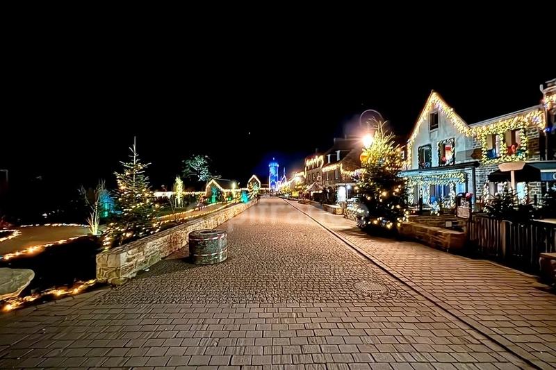 Local commercial - 113 m² - 5 pièces