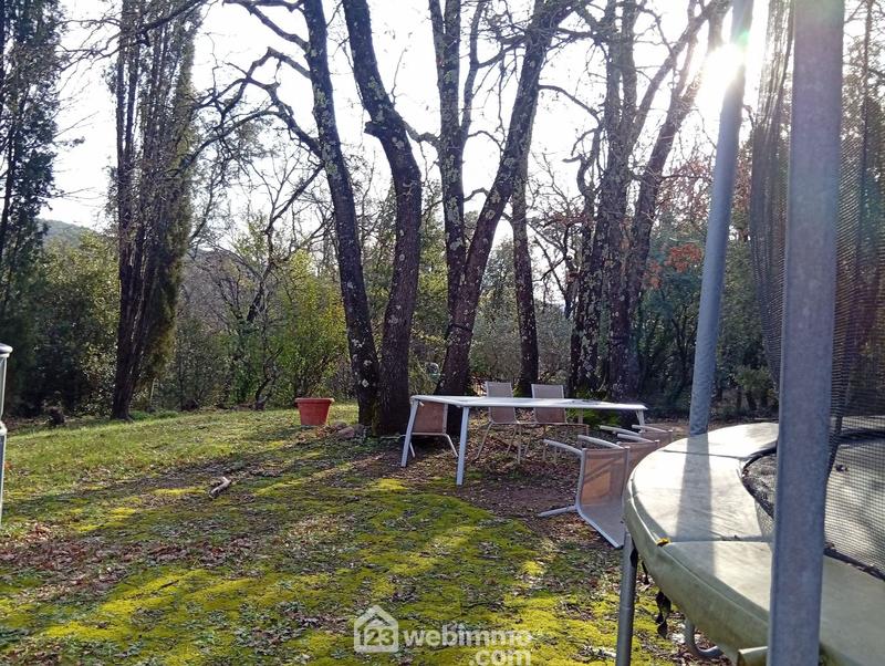 Villa - 80 m² - 3 pièces