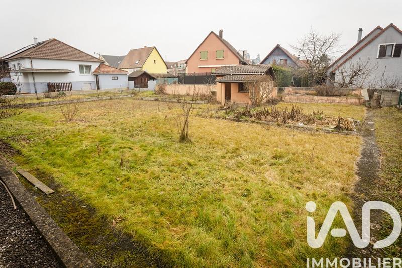 Maison - 219 m² - 8 pièces