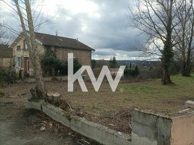 Terrain - 1 800 m²