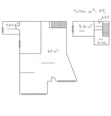 Local commercial - 85 m² - 1 pièce