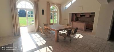 Maison - 150 m² - 4 pièces