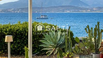 Villa - 183 m² - 8 pièces