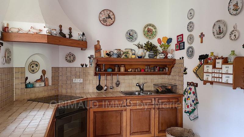 Villa - 225 m² - 6 pièces
