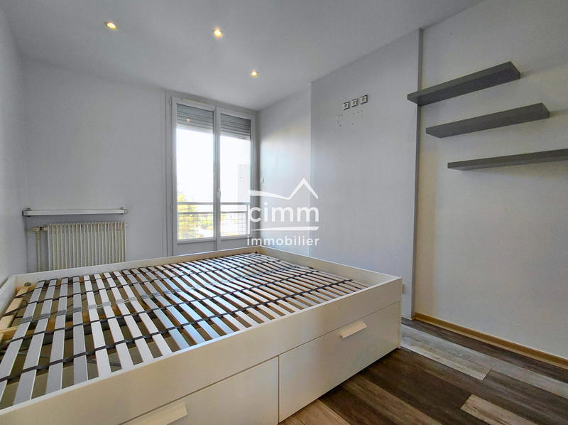 Appartement - 76 m² - 4 pièces