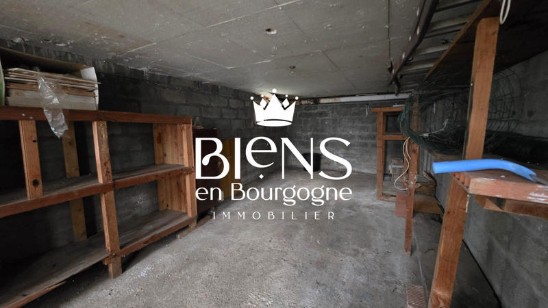 Maison - 94 m² - 6 pièces