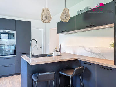 Maison ancienne - 142 m² - 6 pièces