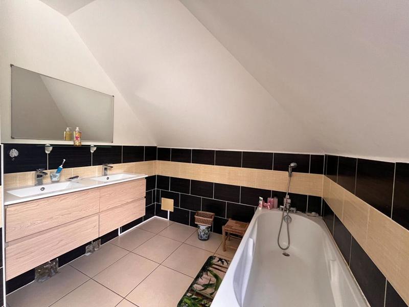 Villa - 170 m² - 7 pièces