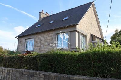 Maison en pierre - 130 m² - 8 pièces