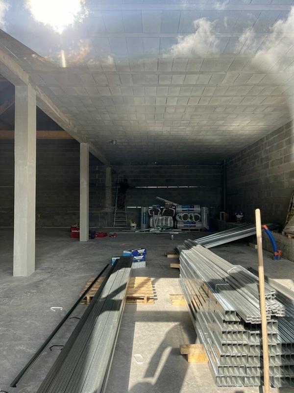 Local commercial - 390 m²