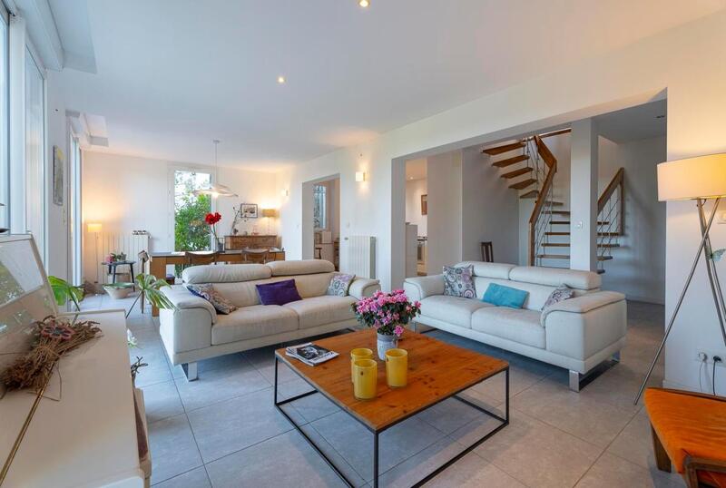 Villa - 152 m² - 5 pièces