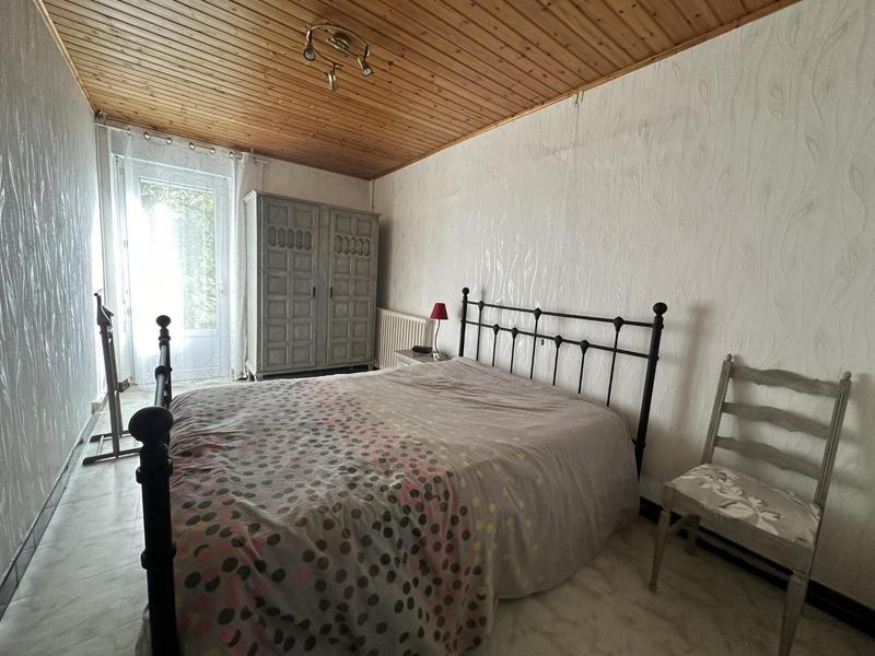 Maison - 218 m² - 10 pièces