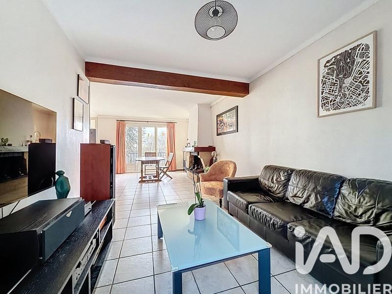 Maison - 94 m² - 5 pièces