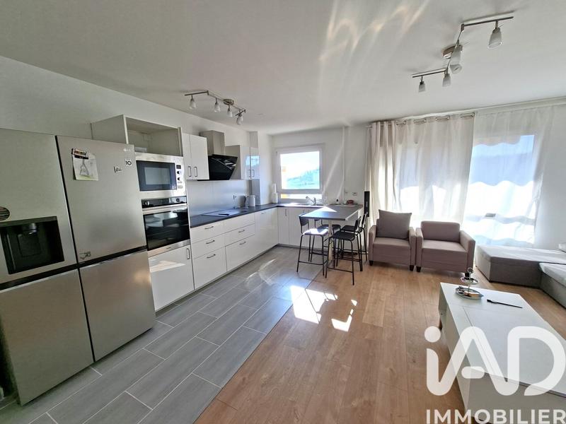 Appartement - 82 m² - 4 pièces