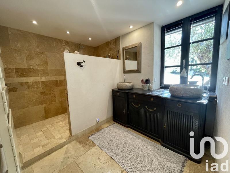 Maison - 387 m² - 15 pièces