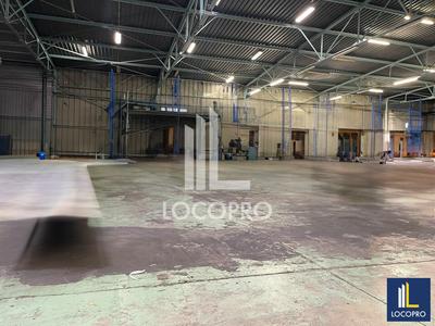 Local d'activité / Entrepôt - 2 092 m²