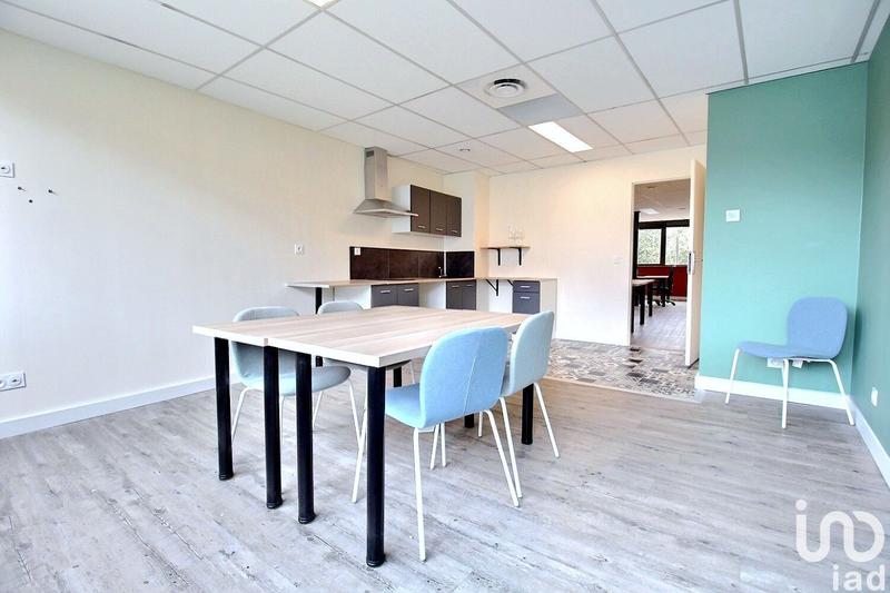 Bureau - 228 m²