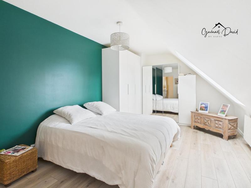 Maison - 139 m² - 6 pièces