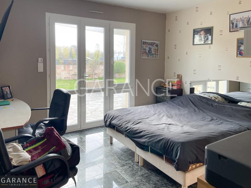 Maison - 211 m² - 6 pièces