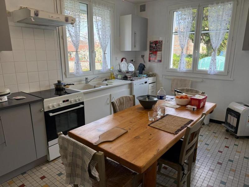 Maison traditionnelle - 112 m² - 4 pièces