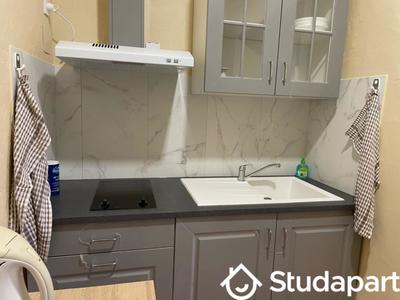 Chambre - 10 m² - 1 pièce