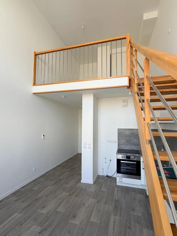 Studio - 34 m² - 2 pièces