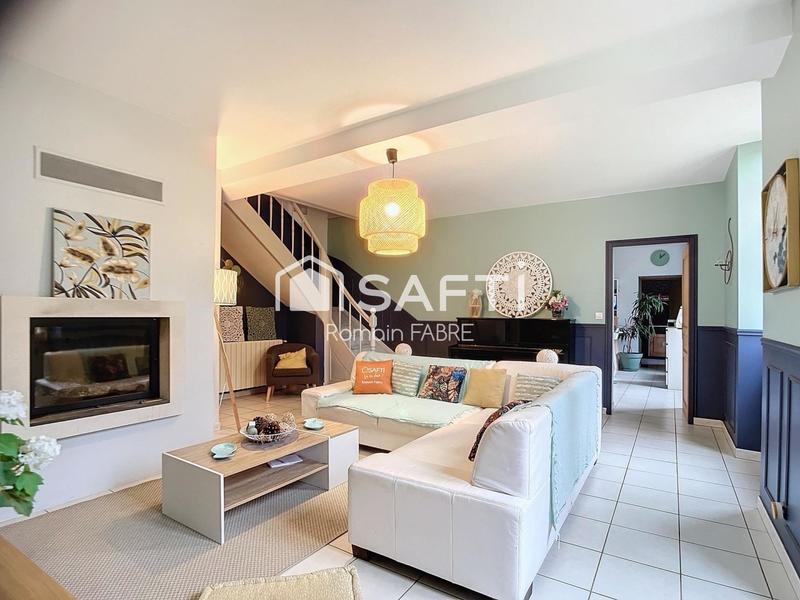 Maison - 280 m² - 8 pièces