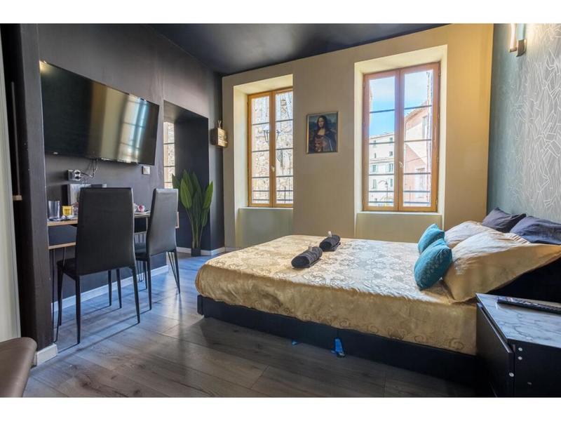 Immeuble - 318 m² - 10 pièces