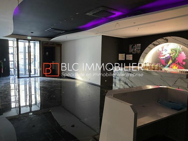 Local commercial - 172 m²