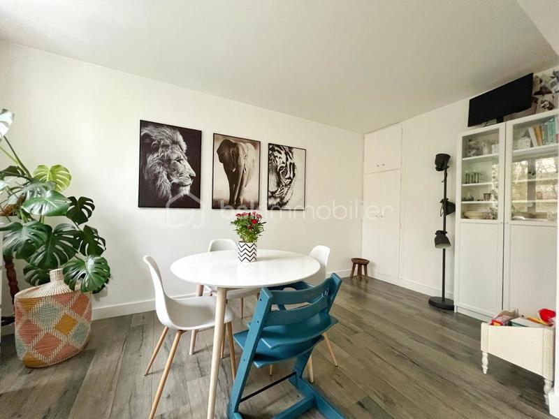 Appartement - 65 m² - 4 pièces