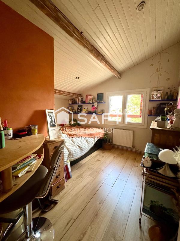 Maison - 162 m² - 6 pièces