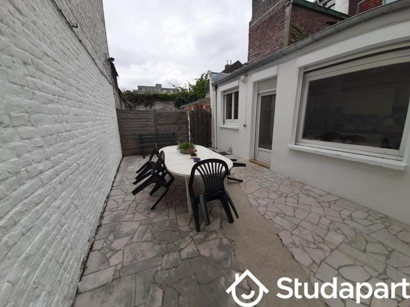 Chambre - 14 m² - 1 pièce