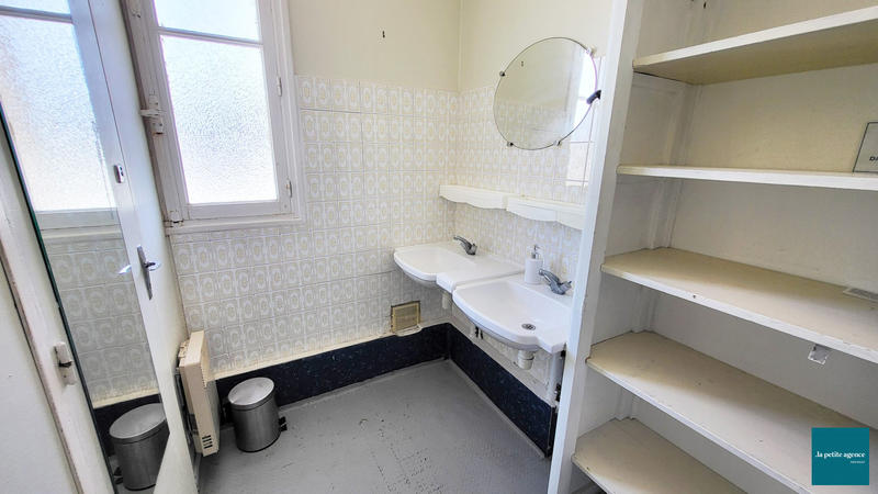 Maison - 366 m² - 20 pièces