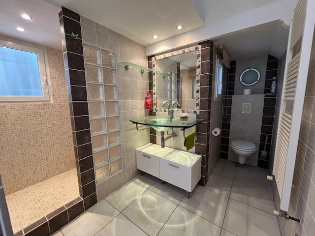 Appartement - 75 m² - 3 pièces