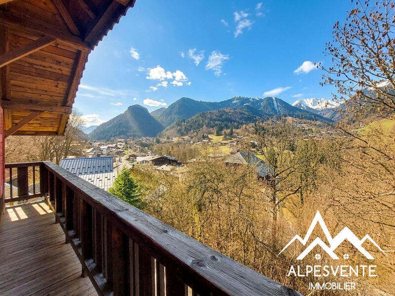 Maison - 167 m² - 9 pièces