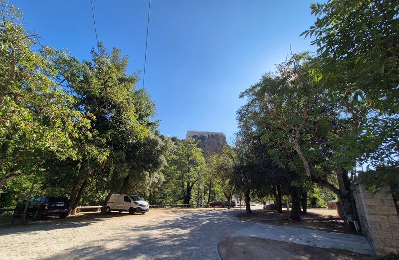 Propriété - 208 m² - 7 pièces