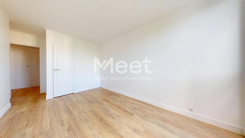 Appartement - 104 m² - 5 pièces