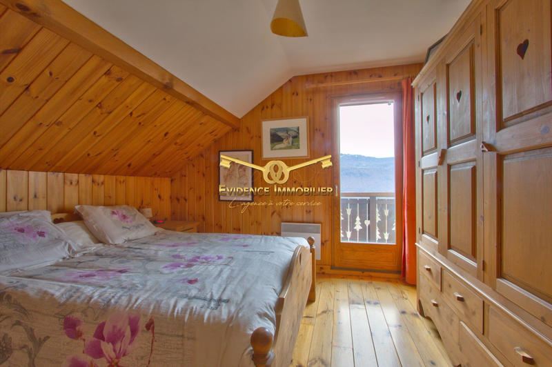 Maison - 122 m² - 6 pièces