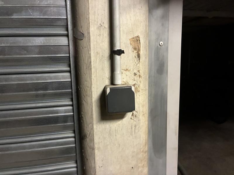 Parking / Garage - 14 m²