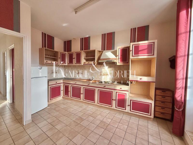 Maison de ville - 150 m² - 10 pièces