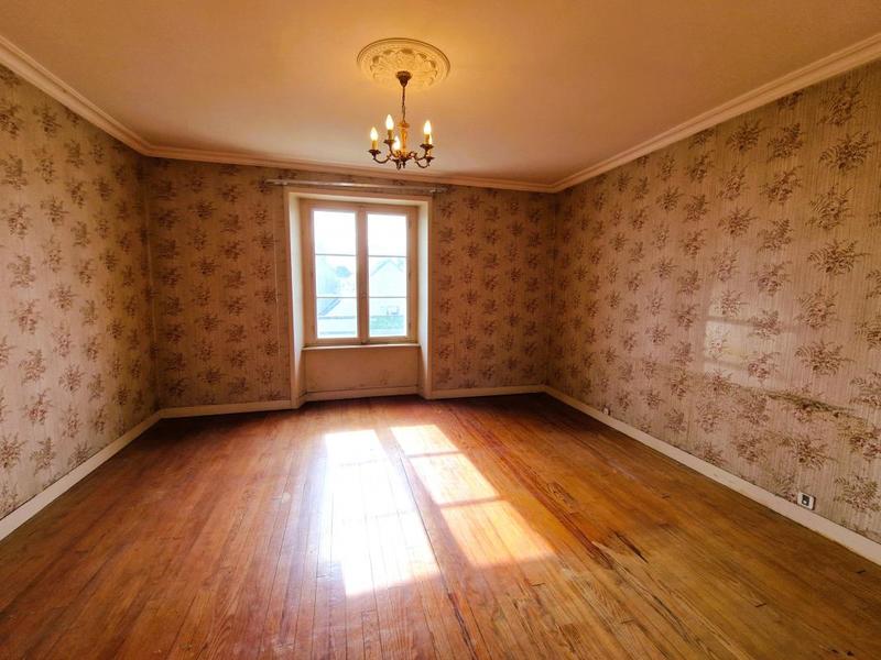 Maison - 149 m² - 5 pièces