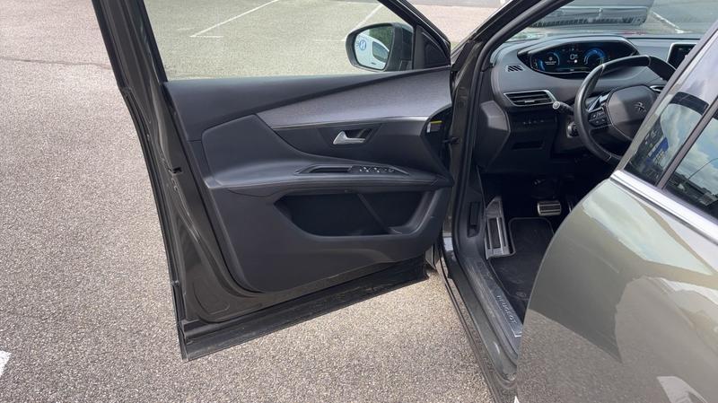 Peugeot 3008 II 1.6 Thp 300 Hybrid4 e-Eat8 Gt