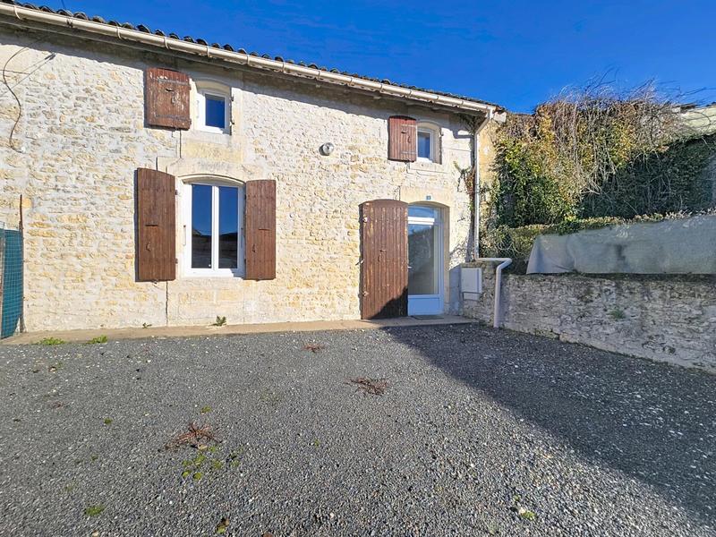 Maison - 88 m² - 3 pièces